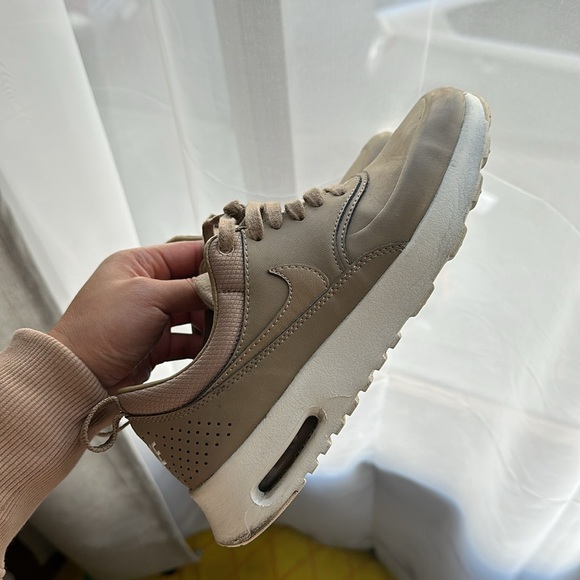 Nike Air Max Thea Desert Camo, lightly used - Picture 4 of 5
